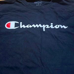 Champion T-shirt